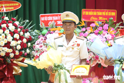 TP.HCM vinh danh cá nhân, tập thể được phong tặng Anh hùng lực lượng vũ trang - Ảnh 2. Trung tá Nguyễn Chí Thành là cá nhân duy nhất được vinh danh Anh hùng Lực lượng vũ trang nhân dân - Ảnh: MINH HÒA