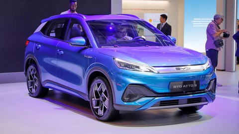 BYD có thể vượt mặt Tesla, làm 'bá chủ' làng xe điện toàn cầu ngay trong tháng 10 này - Ảnh 2. Trong khi đó, đội hình BYD được đổi mới lẫn bổ sung liên tục để phù hợp với tập người dùng đa dạng - Ảnh: Carscoops