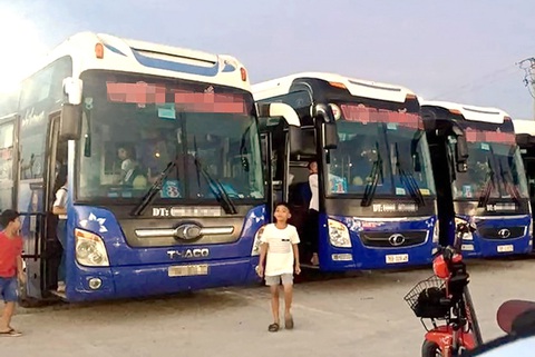 Thiết bị giám sát hành trình đã từng ghi nhận xe khách ở xã Phổ Cường, thị xã Đức Phổ, Quảng Ngãi vi phạm về tốc độ với 6.131 lần trong tổng số km vi phạm là 12.348km - Ảnh: V.T. Thiết bị giám sát hành trình đã từng ghi nhận xe khách ở xã Phổ Cường, thị xã Đức Phổ, Quảng Ngãi vi phạm về tốc độ với 6.131 lần trong tổng số km vi phạm là 12.348km - Ảnh: V.T.