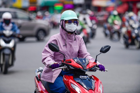 Thời tiết hôm nay 5-10: Nam Bộ, Tây Nguyên giảm mưa cả diện và lượng - Ảnh 1. Hôm nay 5-10, thời tiết cả nước ngày nắng, Nam Bộ nhiều mây - Ảnh: QUANG ĐỊNH