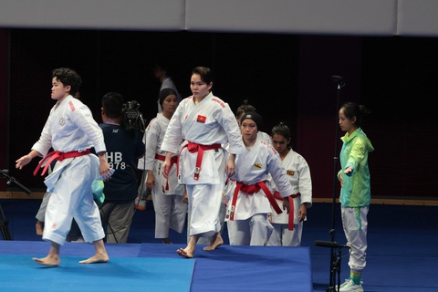 Trực tiếp Asiad 19: Chờ bất ngờ từ các võ sĩ - Ảnh 2. Nguyễn Thị Phương được chờ đợi sẽ mang tin vui về cho Karate -Ảnh: HUY ĐĂNG