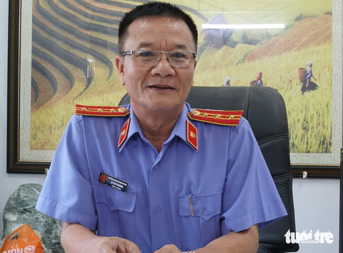 Tọa đàm viết hoa hay không viết hoa chữ cái đầu sau dấu hai chấm - Ảnh 1. Ông Lê Văn Khương - viện trưởng Viện KSND quận Thanh Khê - Ảnh: ĐOÀN CƯỜNG