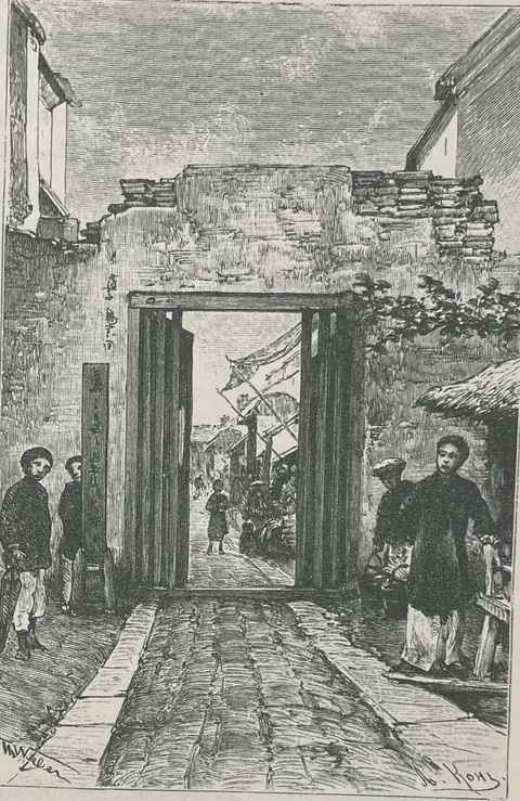 Một cổng phố cổ Hà Nội - Ảnh: Charles-Édouard Hocquard Một cổng phố cổ Hà Nội - Ảnh: Charles-Édouard Hocquard