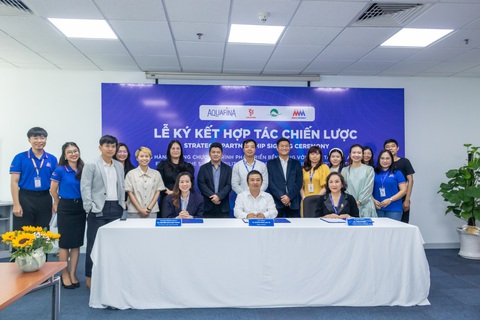 Aquafina, MM Mega Market và Alta Group hợp tác tái sinh chai nhựa - Ảnh 7. Aquafina, MM Mega Market và Alta Group hợp tác tái sinh chai nhựa - Ảnh 7.