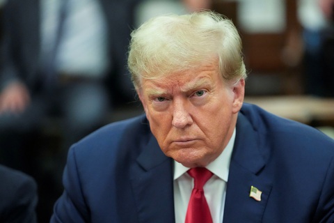 Ông Trump hầu tòa ở New York, Mỹ, ngày 4-10 - Ảnh: REUTERS Ông Trump hầu tòa ở New York, Mỹ, ngày 4-10 - Ảnh: REUTERS