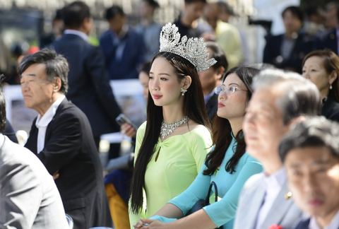 Vietnam Phở Festival 2023. Hoa hậu Liên lục địa Lê Nguyễn Bảo Ngọc, đại sứ của chương trình - Ảnh: QUANG ĐỊNH Hoa hậu Liên lục địa Lê Nguyễn Bảo Ngọc là đại sứ của chương trình năm nay