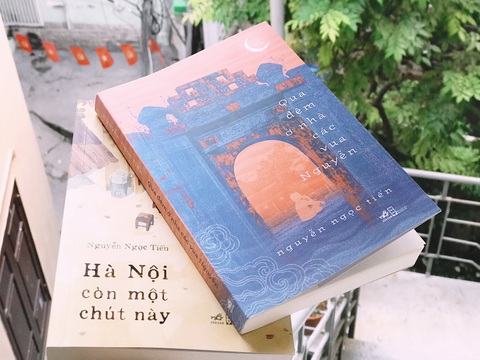 Hai cuốn sách mới nhất của nhà văn, nhà báo Nguyễn Ngọc Tiến - Ảnh: ĐẬU DUNG Hai cuốn sách mới nhất của nhà văn, nhà báo Nguyễn Ngọc Tiến - Ảnh: ĐẬU DUNG