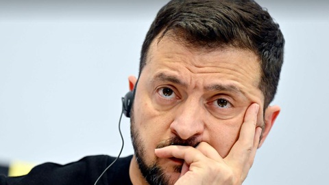 Trợ lý của Tổng thống Zelensky: 'Mọi người ăn cắp như thể không có ngày mai' - Ảnh 1. Tổng thống Zelensky vẫn đảm bảo chống tham nhũng là một trong những ưu tiên hàng đầu của ông - Ảnh: FOX NEWS