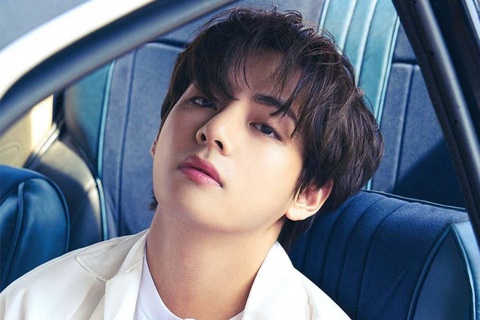 Kpop thay đổi sau thành công của BlackPink - Ảnh 3. V (nhóm BTS) tự sáng tác một số ca khúc solo của anh - Ảnh: Soompi