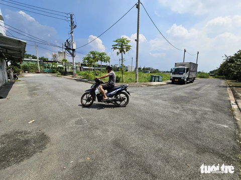 TP.HCM: Đất dân cư xây dựng mới được chuyển sang đất ở để xây nhà - Ảnh 1. Đất quy hoạch chức năng dân cư xây dựng mới vẫn được chuyển sang đất ở để xây dựng - Ảnh: ÁI NHÂN