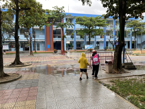 Trường tính thu hơn 14 triệu đồng mỗi lớp để xài điều hoà, phụ huynh bức xúc - Ảnh 4. Khái toán chi phí điều hòa đang gây nhiều ý kiến tại Trường Đoàn Thị Điểm - Ảnh: B.D.