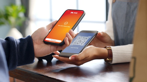 Bùng nổ chuyển tiền qua mã QR - Ảnh 1. Bùng nổ chuyển tiền qua mã QR - Ảnh 1.