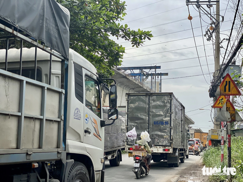 Hôm nay, Thanh tra Sở GTVT TP.HCM bắt đầu phạt 'nguội' xe chở hàng quá tải - Ảnh 1. Kể từ hôm nay, TP.HCM chính thức phạt nguội xe vi phạm tải trọng - Ảnh: THU DUNG