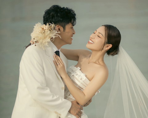 EP Thơ của Gin Tuấn Kiệt tặng Puka vào top trending YouTube - Ảnh 3. Bộ ảnh cưới của Gin Tuấn Kiệt và Puka nhận được nhiều lời khen - Ảnh: NVCC