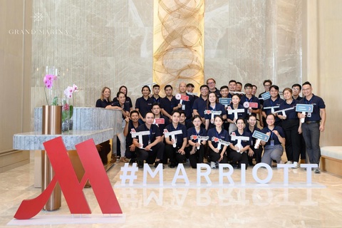 Ra mắt căn hộ hàng hiệu với giá thuê 200 triệu đồng/tháng - Ảnh 1. Đội ngũ quản gia Marriott đã có mặt tại tòa Lake để vận hành tòa căn hộ hàng hiệu đầu tiên tại Việt Nam từ tháng 10-2023