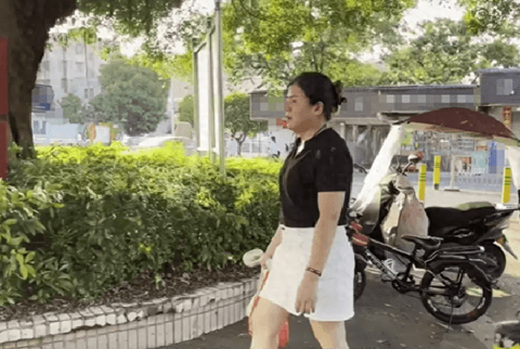 Cuộc sống khổ sở của cô gái mang cả hai bộ phận sinh dục nam và nữ - Ảnh 2. Vương Tử Kỳ hiện nỗ lực để theo đuổi mục tiêu của mình.