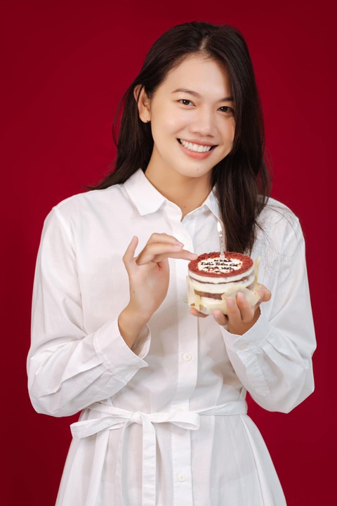 Khoe nhan sắc rạng ngời tuổi 27, Ánh Viên được khuyên: 'Thi hoa hậu đi Ánh Viên ơi' - Ảnh 4. Ảnh: Facebook nhân vật