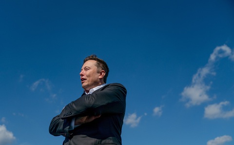 Cuộc đời tỉ phú công nghệ Elon Musk lên phim - Ảnh 2. Cuốn sách tiểu sử mô tả Elon Musk có cuộc sống đời tư "hỗn loạn" và "lộn xộn" - Ảnh: Getty Images