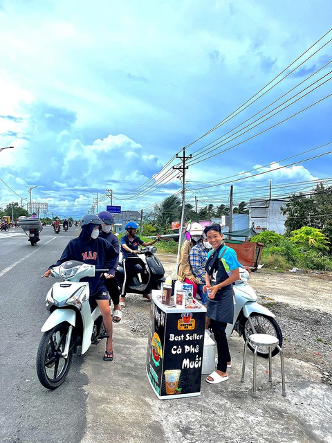 Khóc, cười mộng Take away - Ảnh 3. Bạn trẻ Nhật Anh sớm khởi nghiệp bước đầu thành công - Ảnh: N.KHÁNH