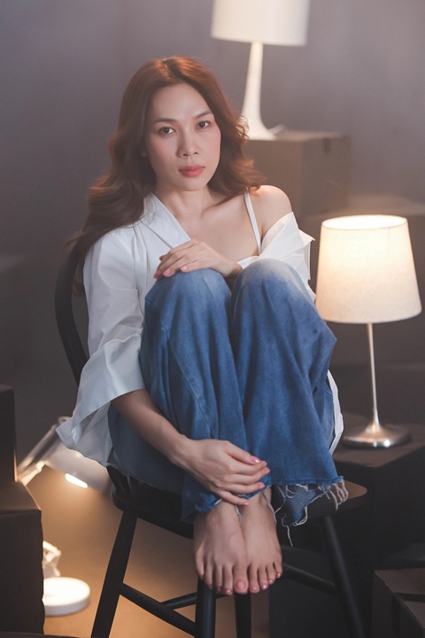 Đẳng cấp của 'chị đại' Mỹ Tâm, MV mới chiếm lĩnh top 1 iTunes chỉ sau 1 giờ ra mắt - Ảnh 2. Đẳng cấp của 'chị đại' Mỹ Tâm, MV mới chiếm lĩnh top 1 iTunes chỉ sau 1 giờ ra mắt - Ảnh 2.