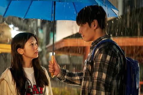 Kang Ha Neul yêu lại vợ ngầu Jung So Min trong phim trăm tỉ - Ảnh 2. Câu chuyện tình dở khóc dở cười trong Yêu lại vợ ngầu - Ảnh: Soompi