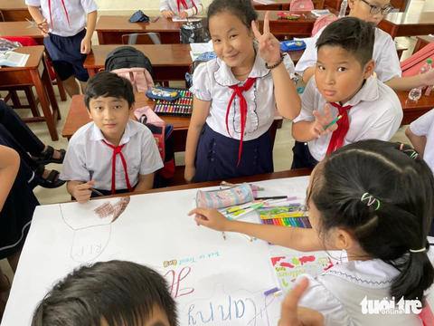 Đà Nẵng cho học sinh nghỉ học vì mưa lớn - Ảnh 1. Học sinh Đà Nẵng sẽ nghỉ học ngày mai 13-11 - Ảnh: N.H.