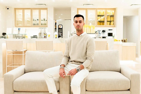 Francois Reihani, người sáng lập và giám đốc điều hành của La La Land Kind Café - Ảnh: Success Magazine