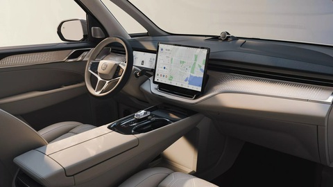 Volvo EM90 ra mắt: MPV điện hạng sang đầu tiên trên thị trường mang tầm vận hành khủng - Ảnh 3. Khoang lái tối giản mà hiện đại - Ảnh: Volvo
