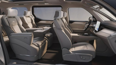 Volvo EM90 ra mắt: MPV điện hạng sang đầu tiên trên thị trường mang tầm vận hành khủng - Ảnh 4. Hàng 2 là khu vực được chăm chút kỹ nhất trên Volvo EM90 với 2 ghế đơn cao cấp và hệ thống thông tin giải trí riêng đi kèm - Ảnh: Volvo