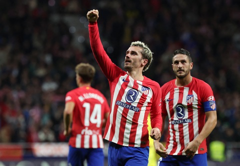 Tin tức thể thao sáng 13-11: Djokovic thắng vất vả ở ATP Finals, Inter Milan vẫn đầu bảng - Ảnh 3. Griezmann giúp Atletico ngược dòng trước Villarreal - Ảnh: REUTERS