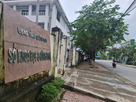 Chủ tịch tỉnh từ chối tiếp công dân là phó giám đốc sở, đúng hay sai? - Ảnh 1. Sở Khoa học và Công nghệ Quảng Ngãi, nơi ông Hiếu làm phó giám đốc sở - Ảnh: TRẦN MAI