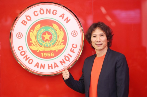 HLV Gong Oh Kyun muốn đưa CLB Công An Hà Nội vươn tầm châu lục - Ảnh: H.TÙNG HLV Gong Oh Kyun muốn đưa CLB Công An Hà Nội vươn tầm châu lục - Ảnh: H.TÙNG