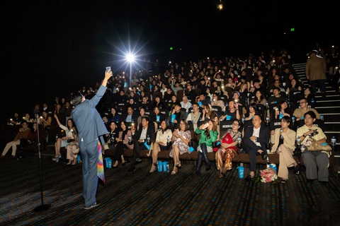 Tếu Fest công diễn thành công ở lần đầu “ ra nước ngoài” Tếu Fest công diễn thành công ở lần đầu “ra nước ngoài”