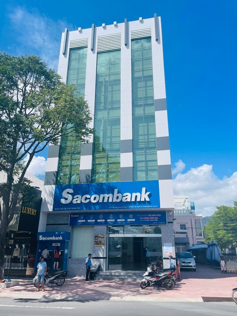 Sacombank: ‘Mong vụ án tại PGD Cam Ranh sớm được đưa ra xét xử’ - Ảnh 1. Sacombank - phòng giao dịch Cam Ranh - Ảnh: Sacombank