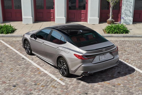 Toyota Camry đời mới chính thức chào sân - Ảnh 9. Toyota Camry đời mới chính thức chào sân - Ảnh 9.