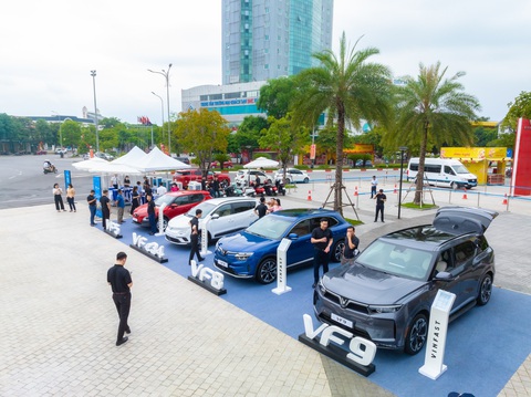 Xe điện có chi phí vận hành rẻ hơn nhiều so với xe xăng cùng phân khúc. Ảnh: Đ.H Xe điện có chi phí vận hành rẻ hơn nhiều so với xe xăng cùng phân khúc. Ảnh: Đ.H