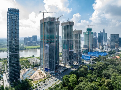 Masterise Homes khai trương khu căn hộ hàng hiệu Marriott Residences đầu tiên tại Việt Nam - Ảnh 5. Lake là tòa đầu tiên hoàn thiện trong khu phức hợp dự án Grand Marina Saigon – dự án bất động sản hàng hiệu lớn nhất thế giới của Marriott International.