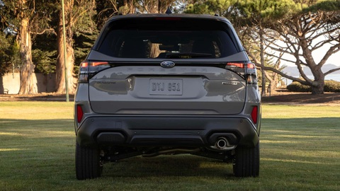 Subaru Forester 2025: Bổ sung bản hybrid đáng chờ, thiết kế gây tranh cãi - Ảnh 12. Subaru Forester 2025: Bổ sung bản hybrid đáng chờ, thiết kế gây tranh cãi - Ảnh 12.