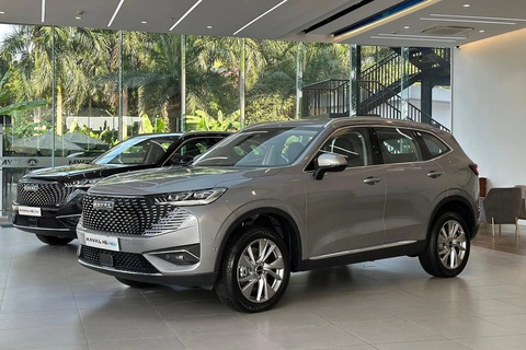 Tin tức giá xe: Loạt xe giảm giá hàng trăm triệu nhưng chỉ có một mẫu ngang ngửa 'vua doanh số' - Ảnh 2. Haval H6 hybrid với nhiều trang bị đáng chú ý nay giá chỉ còn 862 triệu đồng - Ảnh: Đại lý Haval/Facebook