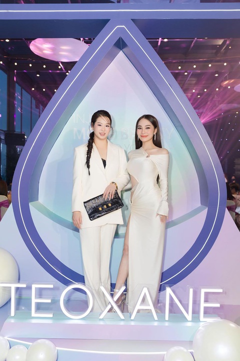 Nhiều chuyên gia, người nổi tiếng quy tụ tại tiệc kỷ niệm 20 năm thành lập Teoxane - Ảnh 7. Nhiều chuyên gia, người nổi tiếng quy tụ tại tiệc kỷ niệm 20 năm thành lập Teoxane - Ảnh 7.