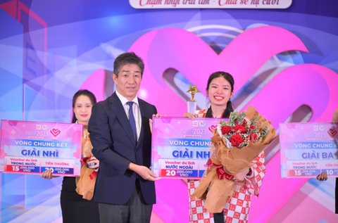 AEONMALL Việt Nam - Niềm tin và nụ cười của nhân viên chinh phục khách hàng - Ảnh 2.