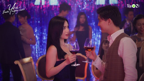 Diễn quá duyên, fan đòi Sĩ Thanh làm nữ chính Yêu trước ngày cưới - Ảnh 2. Khả Thy đúng chuẩn "trap girl" xinh đẹp, phóng khoáng