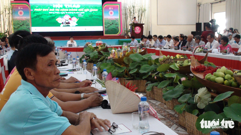 Mô hình hội quán gắn kết cộng đồng, thay đổi diện mạo nông thôn - Ảnh 1. Hội thảo có sự tham gia của hơn 114 nông dân các hội quán và các tổ chức trong nước, quốc tế - Ảnh: ĐẶNG TUYẾT
