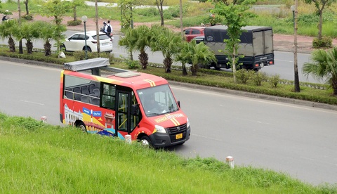 Hà Nội có xe buýt "mui trần" đưa du khách ngắm nhìn "Thăng Long thắng cảnh" - Ảnh: Sở Du lịch Hà Nội Hà Nội có xe buýt "mui trần" đưa du khách ngắm nhìn "Thăng Long thắng cảnh" - Ảnh: Sở Du lịch Hà Nội