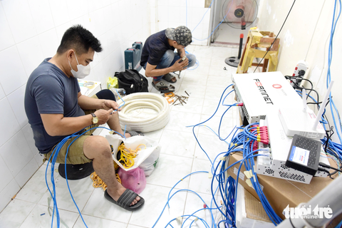 chấn thương chỉnh hình - Ảnh 9. Lắp đặt hệ thống đường truyền công nghệ thông tin kết nối với các khoa phòng và cơ sở chính nhằm tiếp nhận, điều tiết khám chữa bệnh.