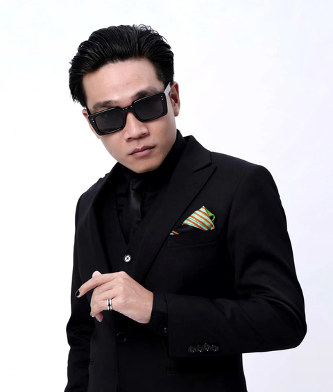 Wowy may mắn được nhiều người chỉ dẫn, anh luôn trân trọng và biết ơn - Ảnh: NVCC Wowy may mắn được nhiều người chỉ dẫn, anh luôn trân trọng và biết ơn - Ảnh: NVCC