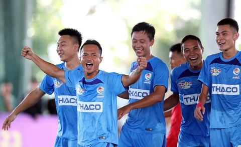 Vòng chung kết Giải vô địch bóng đá công nhân toàn quốc 2023: Hơn cả một giải thể thao - Ảnh 8. Niềm hạnh phúc của các cầu thủ Hải Phòng khi lên ngôi vô địch VCK Giải vô địch bóng đá công nhân toàn quốc 2023 - Ảnh: QUANG ĐỊNH