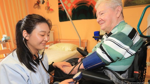 Đức: 'Luật nhập cư sửa đổi' bắt đầu có hiệu lực nhằm thu hút lao động tay nghề - Ảnh 1. Đức: 'Luật nhập cư sửa đổi' bắt đầu có hiệu lực nhằm thu hút lao động tay nghề - Ảnh 1.
