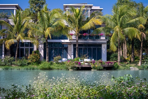 Nhà sáng lập Ecopark, từ phát triển bất động sản xanh đến vùng đất Blue Zones đầu tiên - Ảnh 3. Biệt thự đảo Ecopark