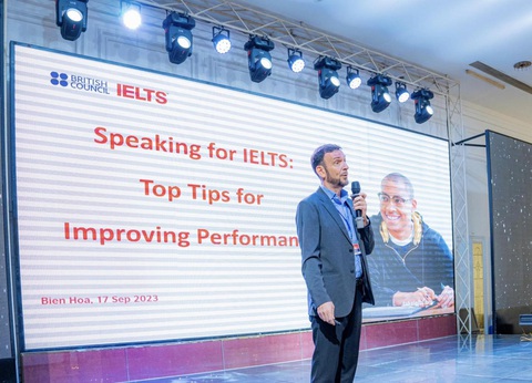 Ngày hội ‘IELTS Day’: nhiều giá trị thiết thực cho học sinh - sinh viên ở tỉnh - Ảnh 2. Ngày hội ‘IELTS Day’: nhiều giá trị thiết thực cho học sinh - sinh viên ở tỉnh - Ảnh 2.